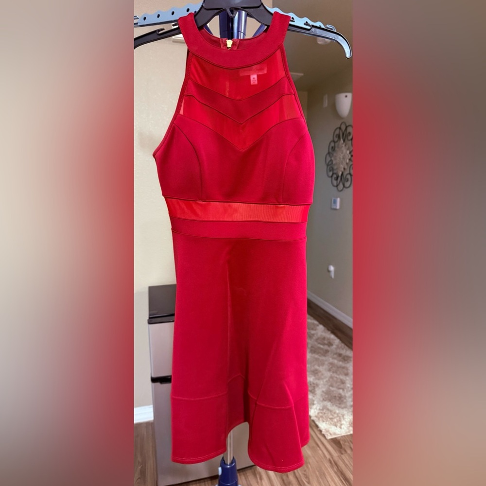 Elegant Red Sleeveless Dress